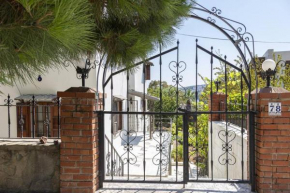 Cozy House with Garden in Bodrum
